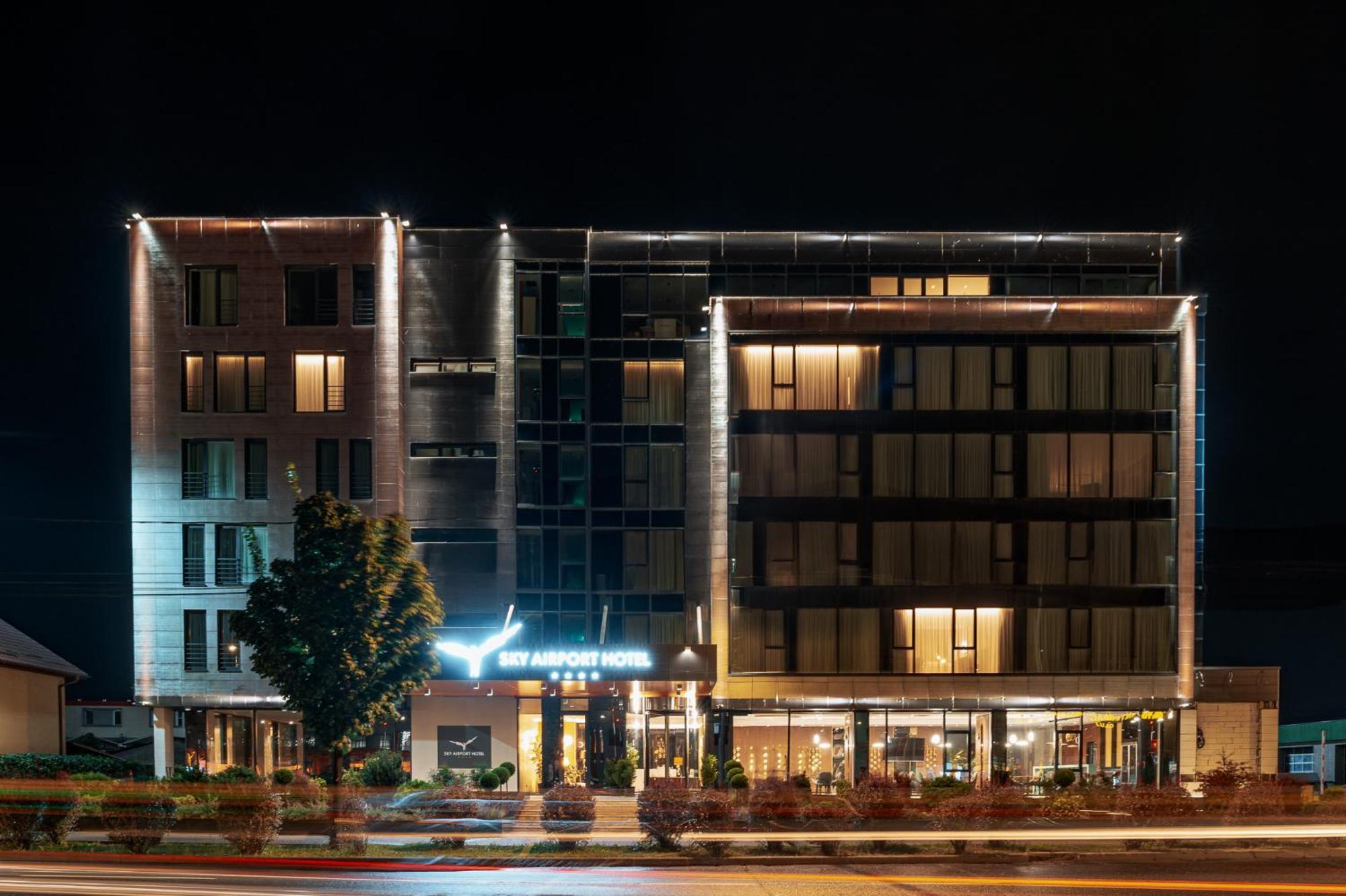 קלוז'-נאפוקה Sky Airport Hotel מראה חיצוני תמונה