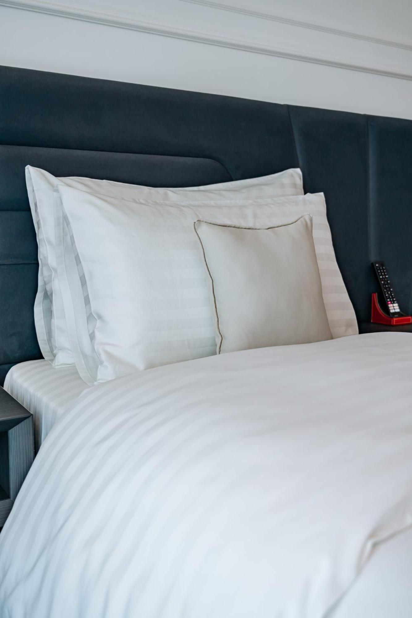קלוז'-נאפוקה Sky Airport Hotel מראה חיצוני תמונה