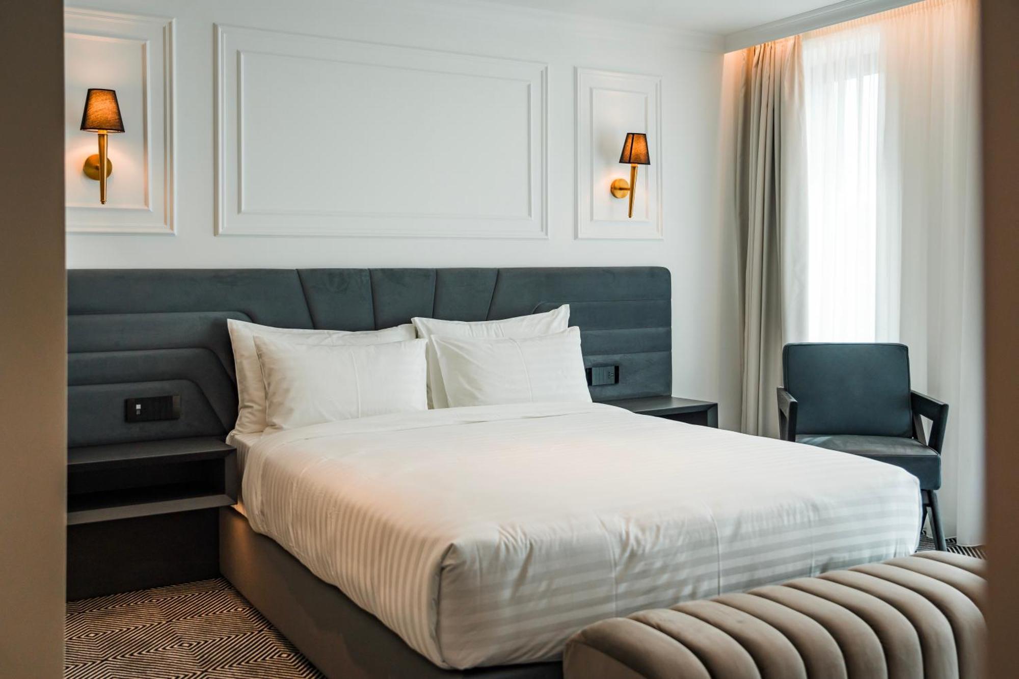 קלוז'-נאפוקה Sky Airport Hotel מראה חיצוני תמונה