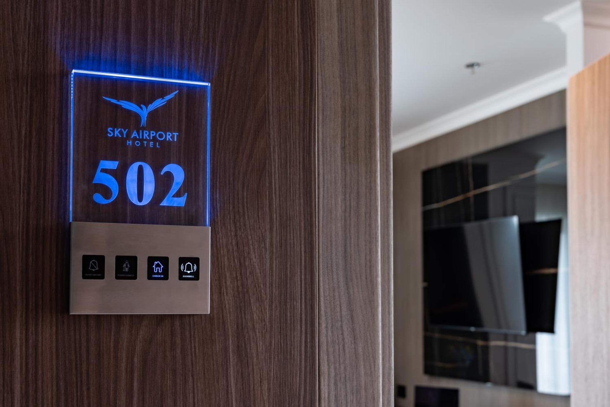 קלוז'-נאפוקה Sky Airport Hotel מראה חיצוני תמונה